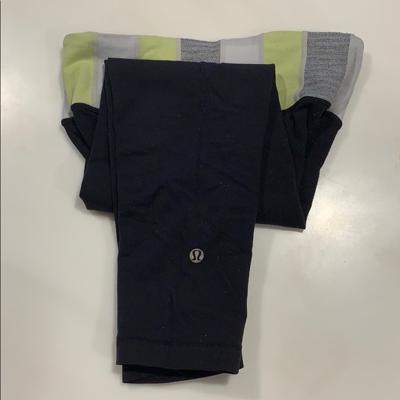 Lululemon Cropped Reversible Legging - Picture 4 of 4